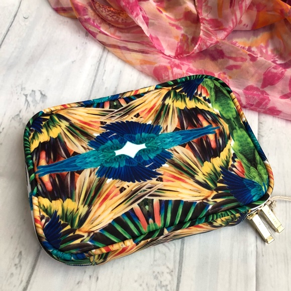 Kestrel Handbags - NWT Kestrel 3-piece Beauty Organizer/Travel Pouch